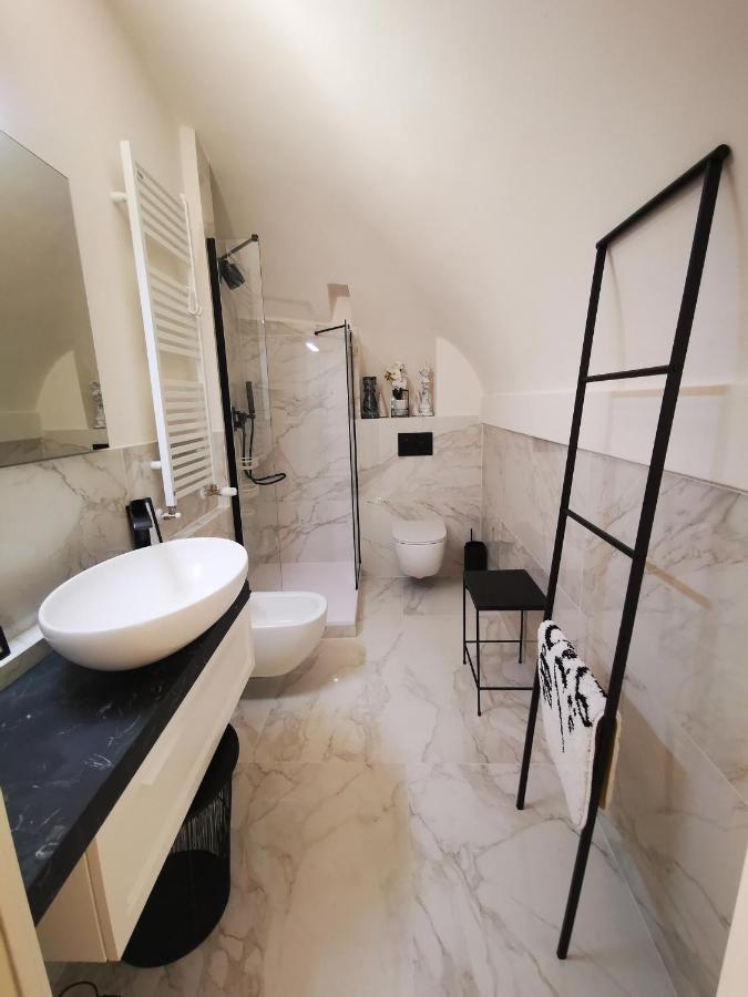 Gombruti14 Boutique Home Bologna Buitenkant foto
