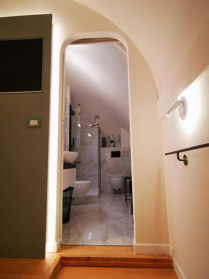 Gombruti14 Boutique Home Bologna Buitenkant foto