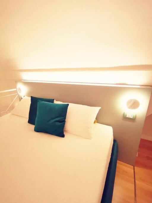 Gombruti14 Boutique Home Bologna Buitenkant foto